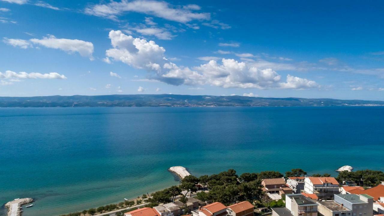Apartmani Ticinovic أوميس المظهر الخارجي الصورة